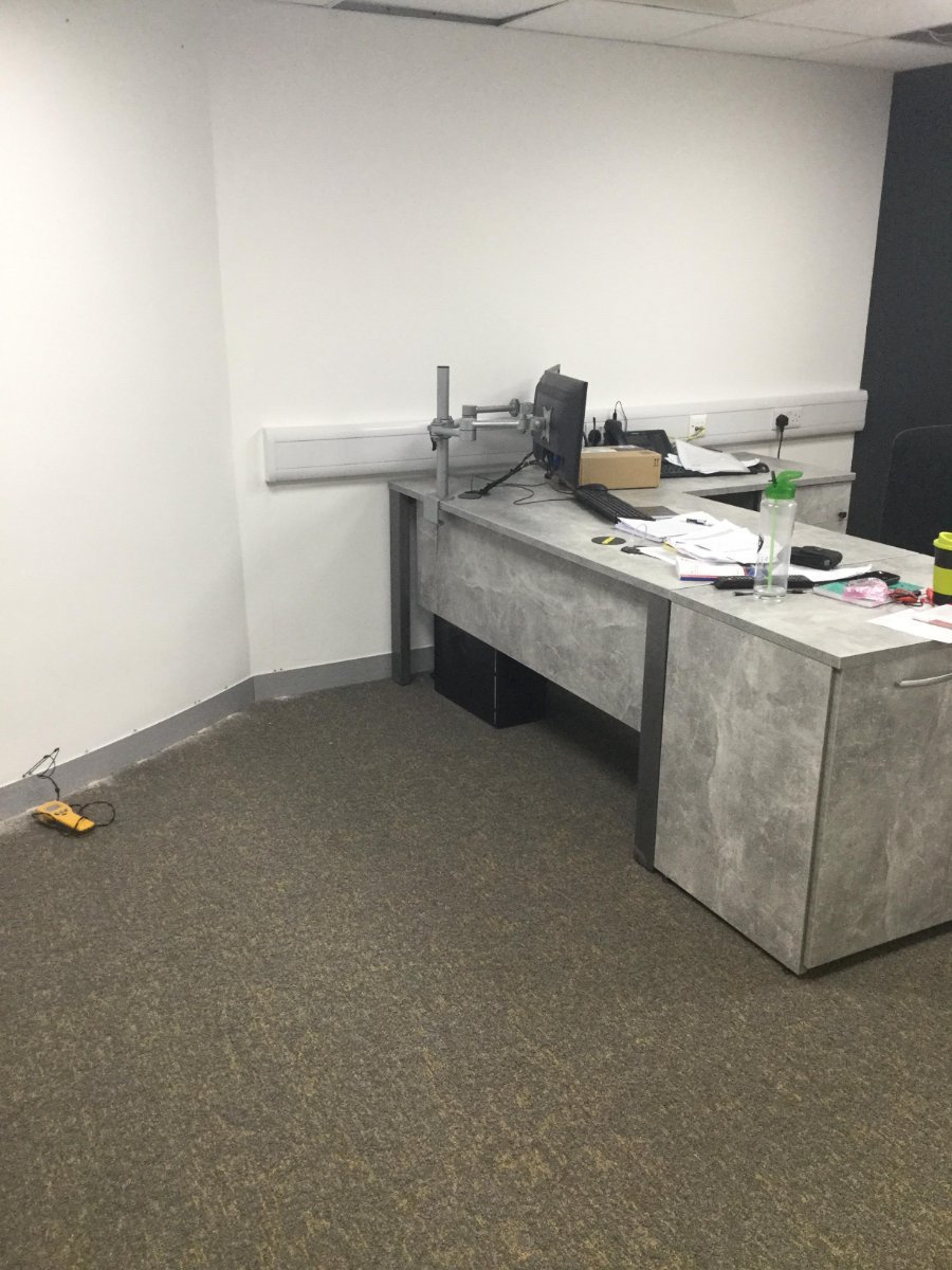 Cardiff_Rainbow's tweet photo. Local offices affected by #EscapeOfWater wanting minimal disruption as possible.
One of the systems we used is this #Dri-Force #InjectionSystem https://t.co/jAoWF79ULG