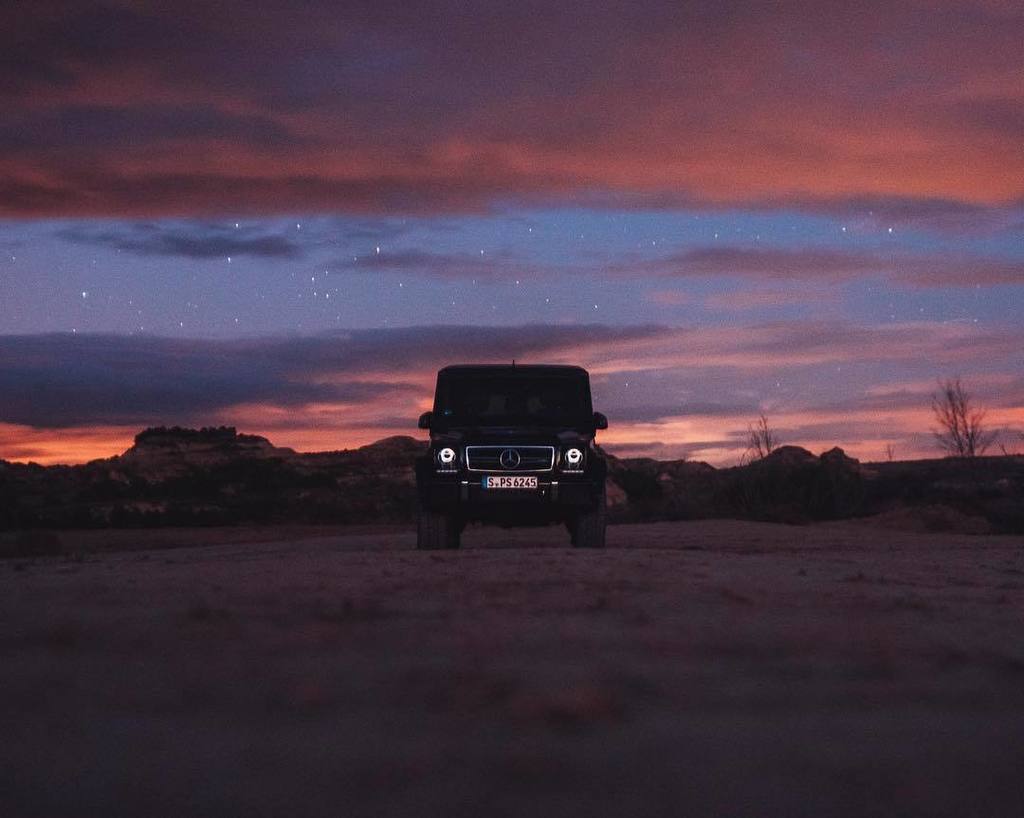 einfachderjan's tweet photo. The calm before the storm. Shooting the g63 amg in the desert with the guys.
.
.
.
@klauskneist
@nepomukboesker
@philipphoebel
@jmvotography
@mercedesamg
@mercedesbenz
#mercedesamg #mercedesbenz #GWagon #gclass #g63amg #g63 #strongerthantime #selfmad… https://t.co/kI8P7ZmjTP https://t.co/QhcVhR2uVp