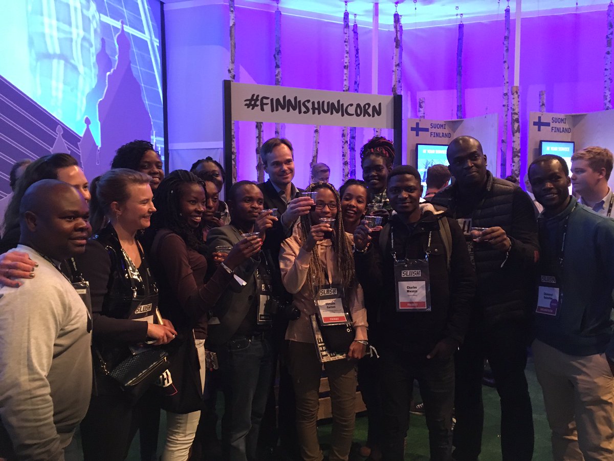 Ulkoministerio's tweet photo. Keep coding for future! @codebus_africa -toimijat tapasivat ministeri @KaiMykkanen #Slush17 @SuomiFinland100 @AaltoUniversity #BragForFinland https://t.co/ANEXZwWWsQ