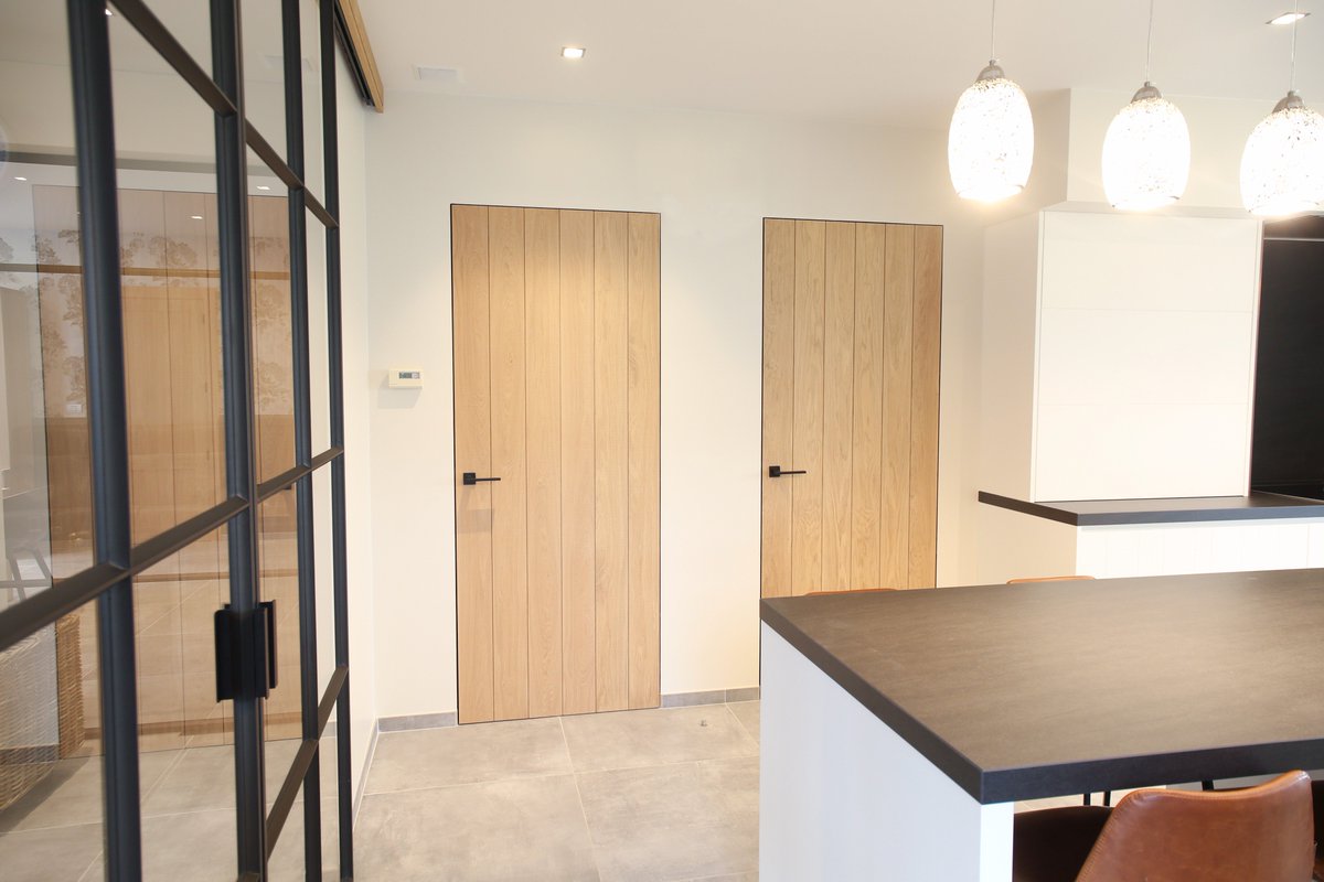 XinnixDS's tweet photo. These doors are so beautiful... , don't you think? :)
- Vromman Heule - Plets
#xinnix #framelessdoors #innovation #architecturaldoors #constructionelements #purelines #madeinbelgium #architecturaldesign #outstandinginteriordesign #minimalism #ceilinghighdoors #doordesign https://t.co/n7c7ilKn7N