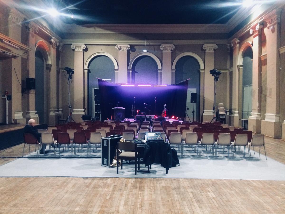 VaiteaniMusic's tweet photo. Hier #LesMusicalesDeBastia, ce soir à l'#Aghja de Ajaccio à 21h!!! ☀️ Que du bonheur! #CorsicaTour #Tahiti #GiroMusic https://t.co/T4RUBH81M9
