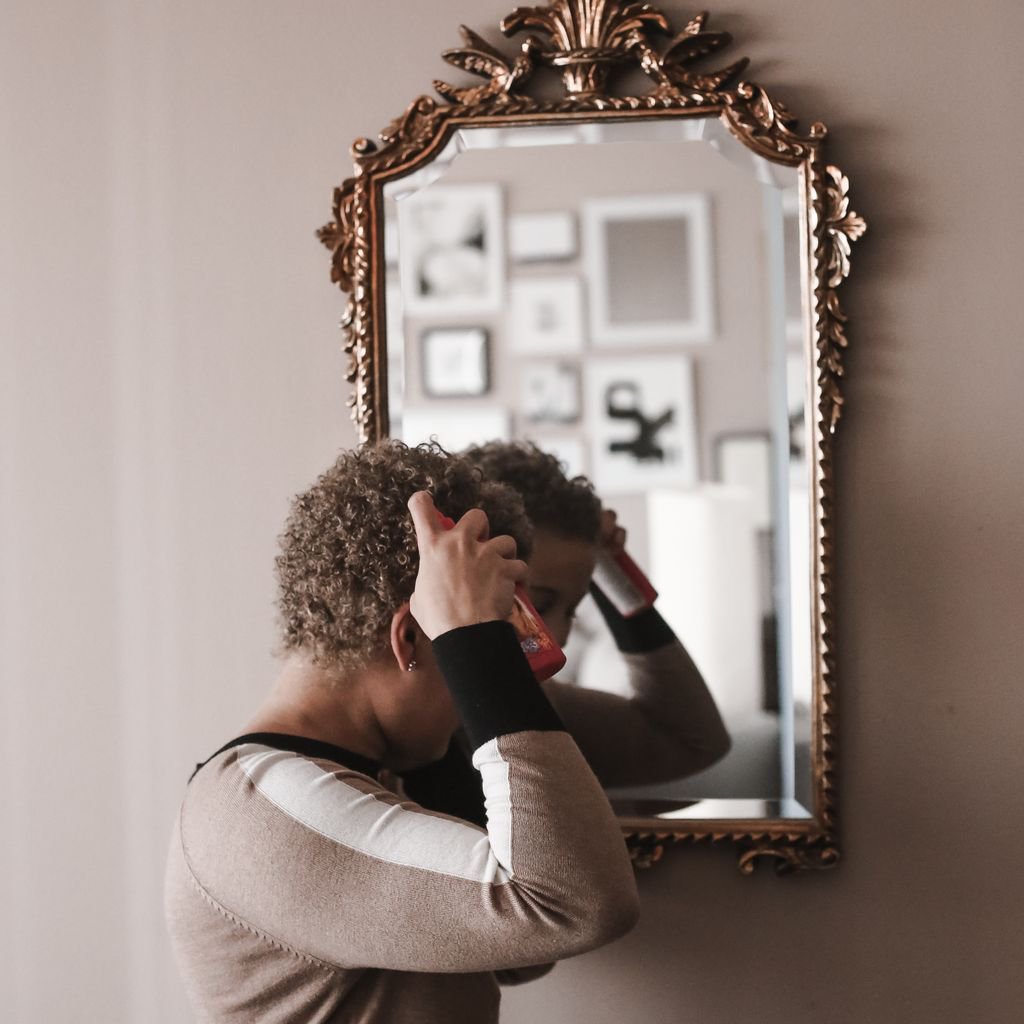 laurenelyce's tweet photo. Getting ready for a holiday getaway with Sun-In over on the blog today! #ad #PowerPrimper #SunInFunIn https://t.co/Neidbhcp3X (shop the product here: https://t.co/1Jk0Q0TwWU) https://t.co/oSB4orajsp