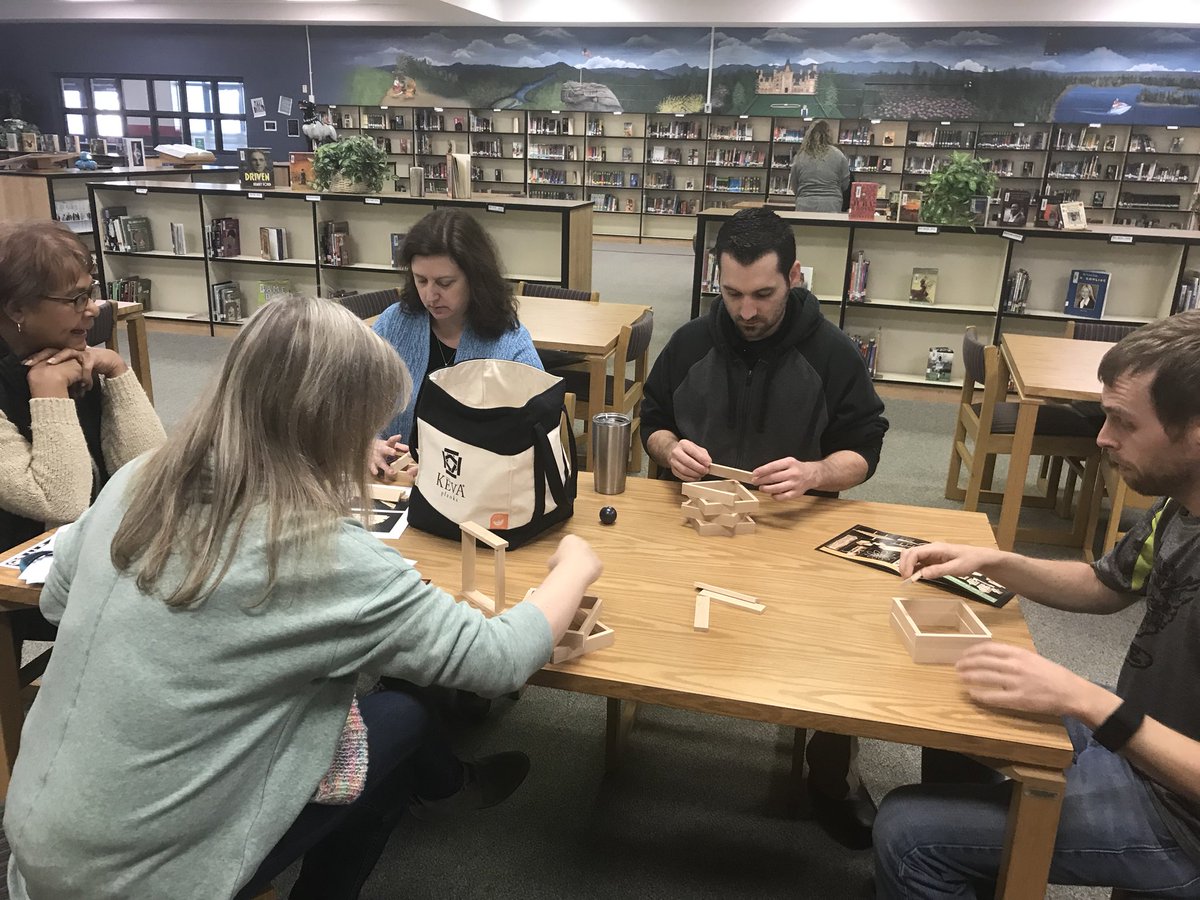 bcpsncmedia's tweet photo. Taste of Technology in the Table Rock Media Ctr today. @makerspaces with the  Keva Planks and the Dash Robot #ignitelearningbcps https://t.co/t6iWXynSUR