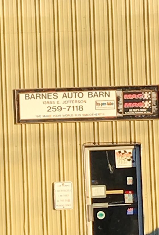JonCarroll03's tweet photo. Hello @Barnesy_Jr, were you born in there? #ABarn #BarnesBarn https://t.co/ltl8DsgfMs