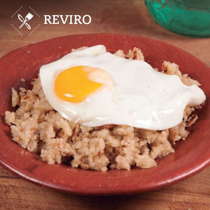 El reviro es un alimento muy antiguo, típico. Con la incorporación del huevo se convierte en una versión llamada «Reviro señorita». Encontrá la historia de este plato en #Poytava

Si querés comprar el libro comunicate a: 0982 512 568, o a poytava@gmail.com