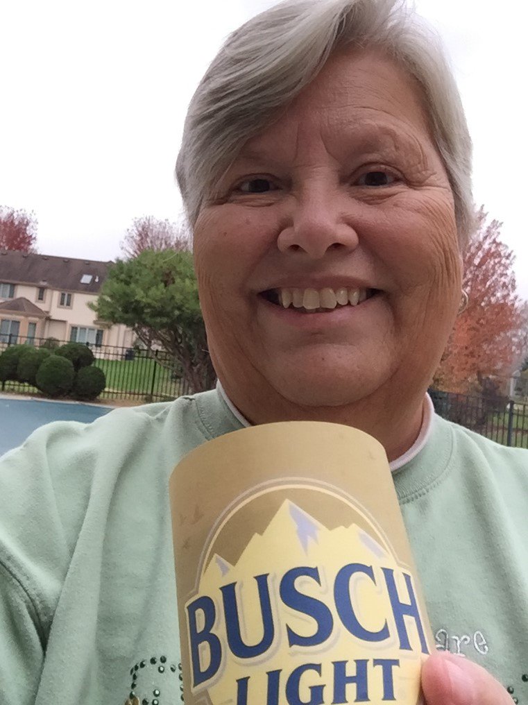 Piratemomz's tweet photo. #TrophyCan #Contest https://t.co/dEaXByiXD6