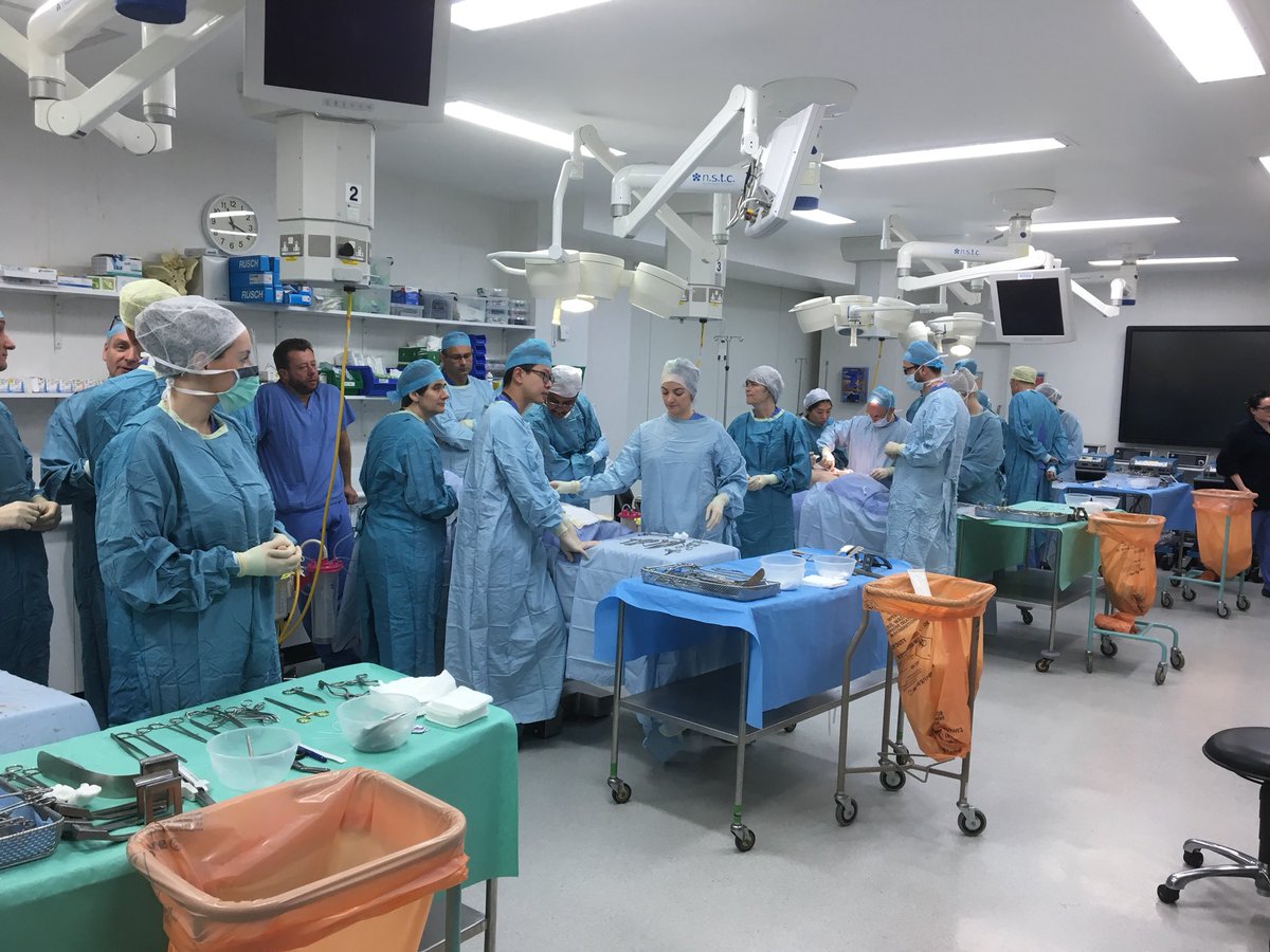PhilipHenman's tweet photo. Rapt attention at PACTS children’s trauma surgery course!  #childtraumacourse @ymichla @NUTHMedEd https://t.co/smSKRiVtUM