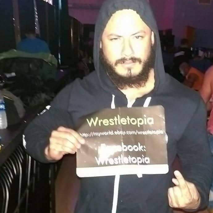 wrestletopia's tweet photo. Wrestletopia ama la lucha libre con pasión https://t.co/K7NN1oNBYr
#lucha #luchalibre #AAA #Crash #CMLL #luchaUnderground #LatinoPride #MLLW
#supportindywrestling #supportLucha https://t.co/VslglXORsh
