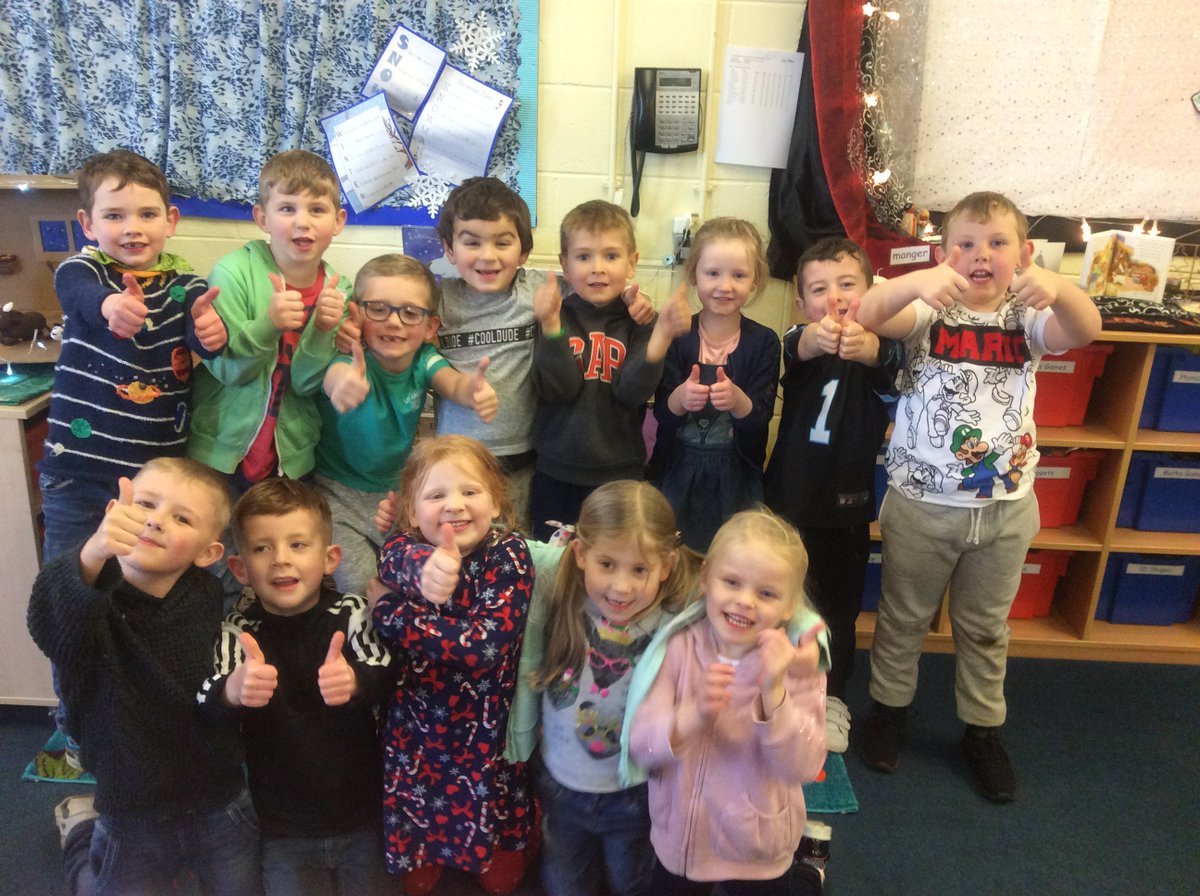 Duxbury_Class's tweet photo. Look how many super spellers we had in class today ๐
#practisingeveryday #proud https://t.co/i5IpK9Jokg