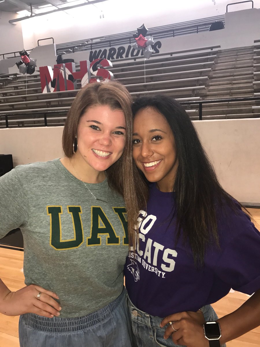haley__riley's tweet photo. happy birthday mare bare!! i love you forever and can’t wait to see you on tuesday 😍❤️ #coreycubs #bolesbulldogs #martinwarriors https://t.co/VjHltSKYfx
