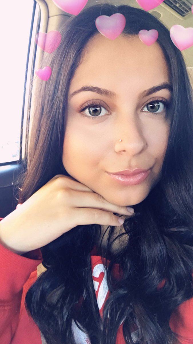 myah_cardoso's tweet photo. happy sunday everyone!💕🙌🏽 https://t.co/KRvoXxevHx