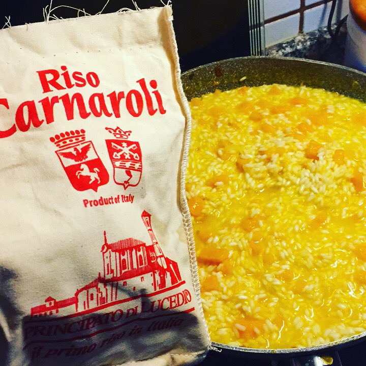 Dolcepiemonte's tweet image. Risotto con un ottimo #Carnaroli dolcepiemonte.com/it/riso-pasta-… #riso #dolcepiemonte #risotto #cucina #prodottitipici #piemonte #food #foodlove #gusto #sapori