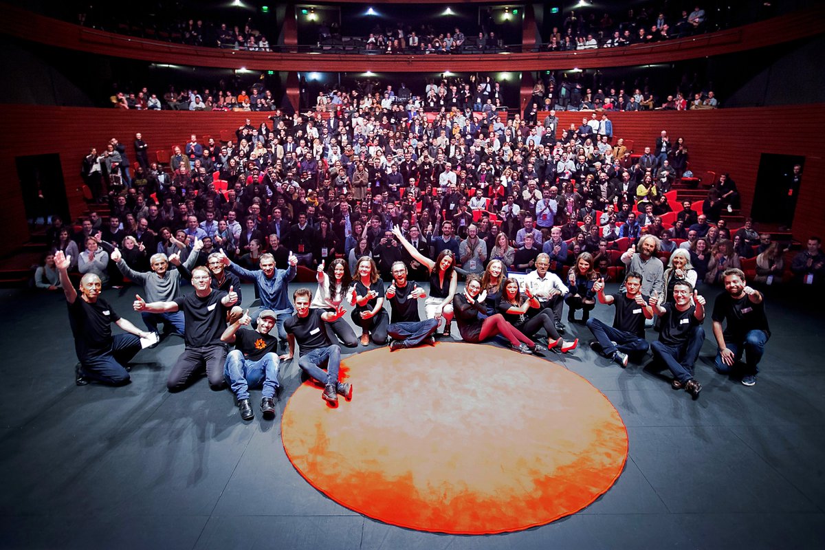 TEDxVal's tweet photo. ★ 700 participants, 700 MERCIS ★ Merci au public toujours plus nombreux, aux speakers, aux bénévoles, aux partenaires, aux équipes du @lephenix_sn, à Lionel Piquard, à @HainautTV Vive #TEDxValenciennes #TEDxVal https://t.co/xDdnJfgGRT