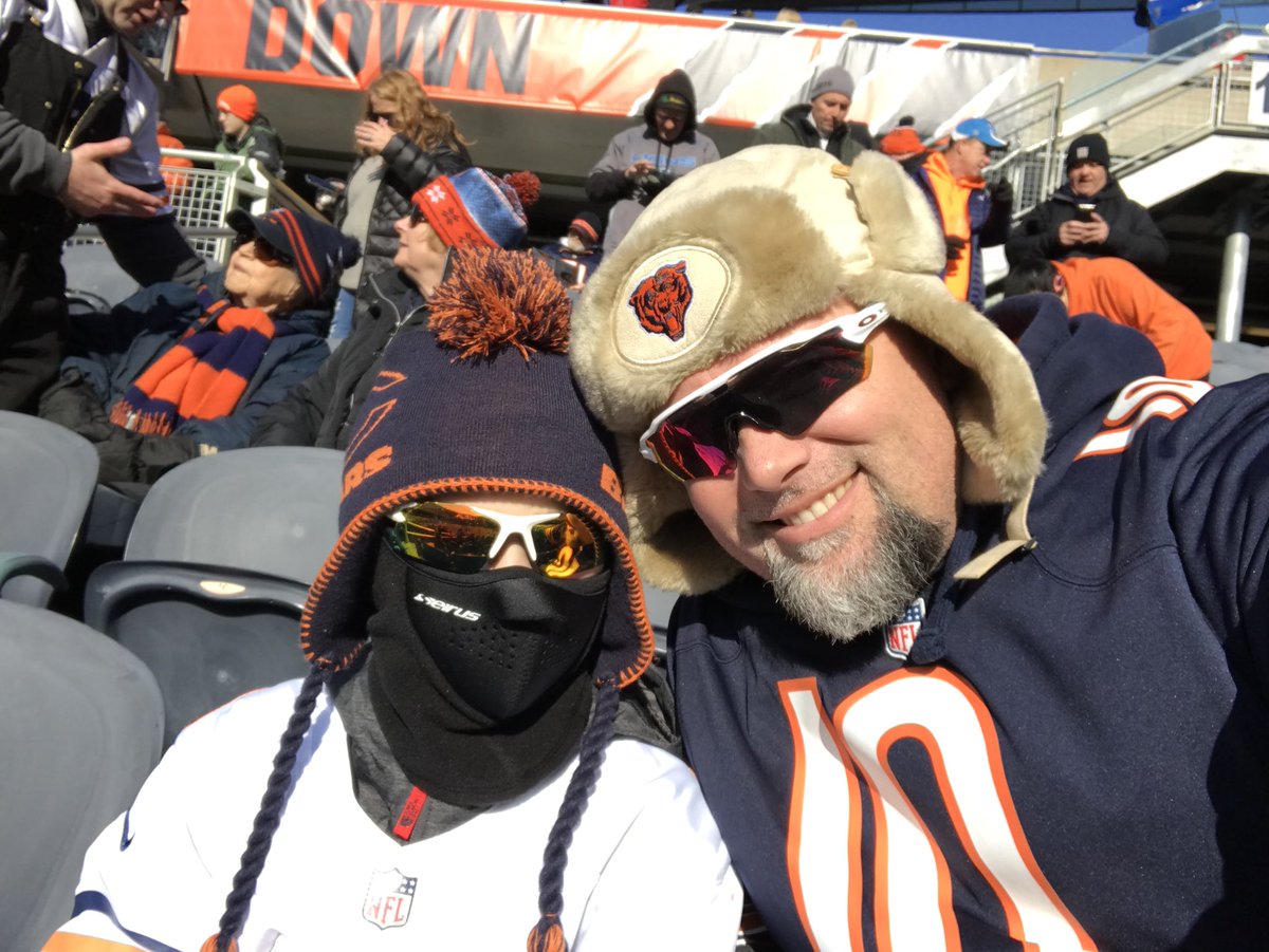 BradCrump's tweet photo. #bears #lions #bearsphotos @BrodyCrump https://t.co/RPlBhakmpf