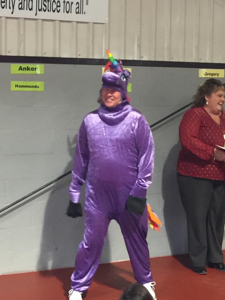 Our very own Coach Mohl dressed up like a unicorn for a day after the school kids pre- purchased over 200 yearbooks by the deadline! <a href="/mesbulldogs/">Magnolia Elementary</a> #unicorns #yearbooks #shesecretlylovedit