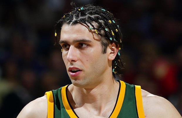 A BIG happy 37th birthday to the legend Vladimir Radmanovi - owner of the world\s worst haircut  