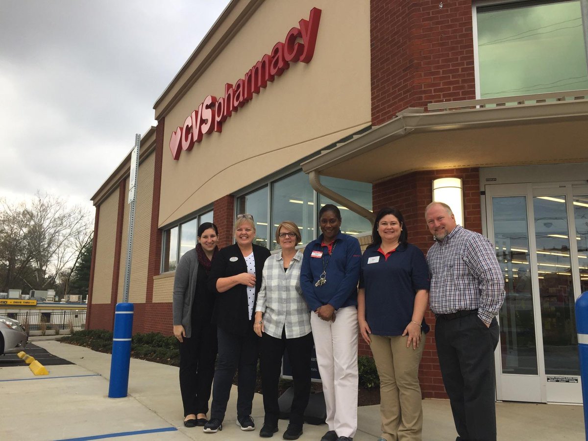 selizabethge's tweet photo. Congratulations to store 6413 on their new location! Visit us at 1300 Trotwood Ave in Columbia, TN! 🎉 #region36 @dwsanfordcvs @BrianMay_CVS https://t.co/5JoQaq5ARi