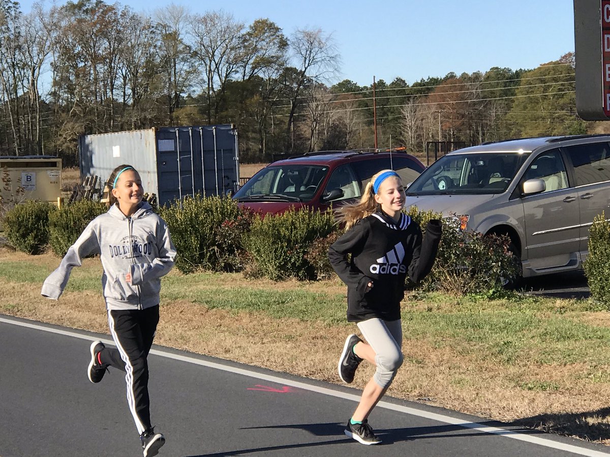 _CoreFirst_'s tweet photo. We had 61 runners for our "Running on Insulin 5K" &amp; raised $750 to donate to the American Diabetes Association. Thanks to all those who participated, donated, &amp; volunteered. Let's go! #_corefirst_ #corefirst #runninoninsulin #diabetes #ADA #americandiabetesassociation https://t.co/3vOvKMfprD