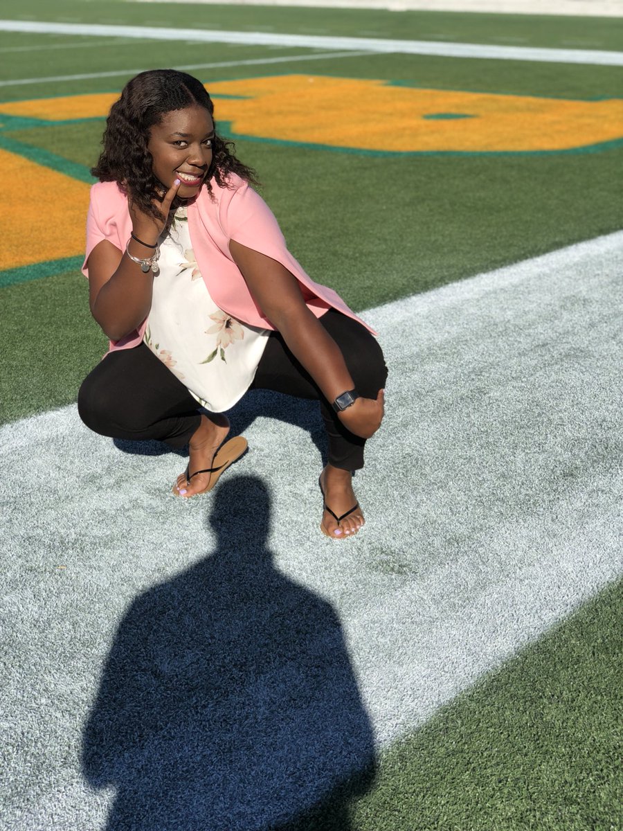 TIKI_STERR's tweet photo. Donโt sweat a butterfly after you dissed a caterpillar ๐
๐พ #ClassicWeekend2k17 #FAMU21 #realrattler https://t.co/LQXgvfS3js
