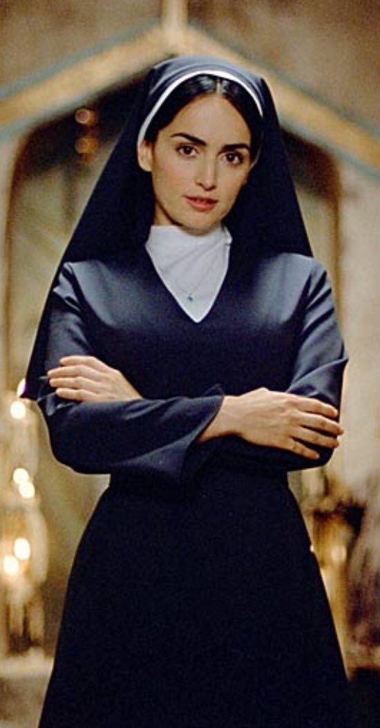 kylee_rue's tweet photo. Ready to join a nunnery in Mexico and raise an orphan wrestler. #datingsucks #nunforlife #mydatingfails @Dating_Fails_ @DatingFails https://t.co/62jEt4wQZ2