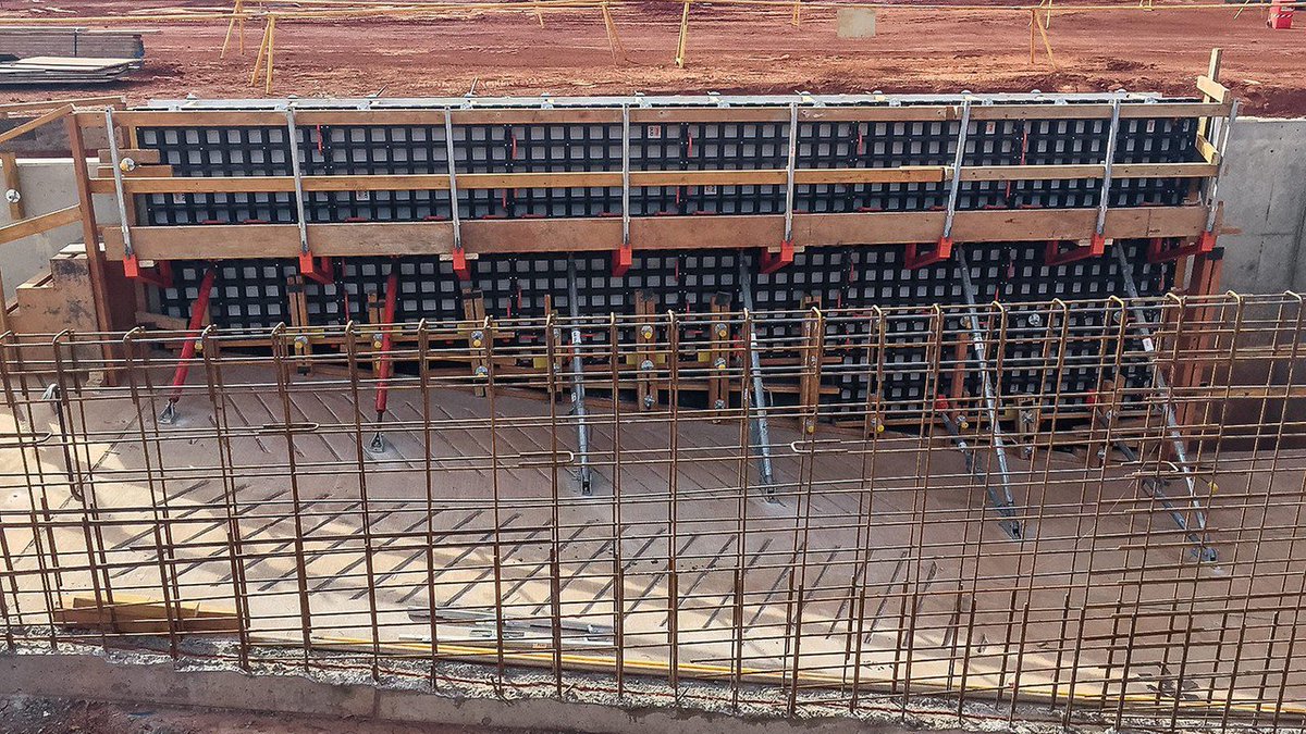 PERIgroup's tweet photo. Infrastructural Work in Australia with #PERI #DUO lightweight #formwork system https://t.co/9ifM5iXKQH #construction #periform #concrete https://t.co/Uv3KPF6GV9