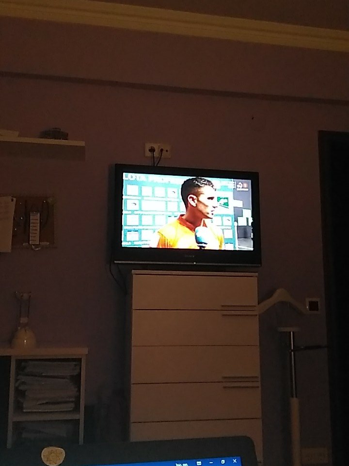 nagoreflores's tweet photo. Una pena... Una vez más, tengo razón 😎 Iré pensando donde quiero la cena @SergioPriietoo7 https://t.co/cK22xoceJs