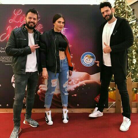 Elena_OtherView's tweet photo. #otherview #elena #vasilis #dimitris #τοχαμογελοτουπαιδιου https://t.co/ZWcBxGkbtn