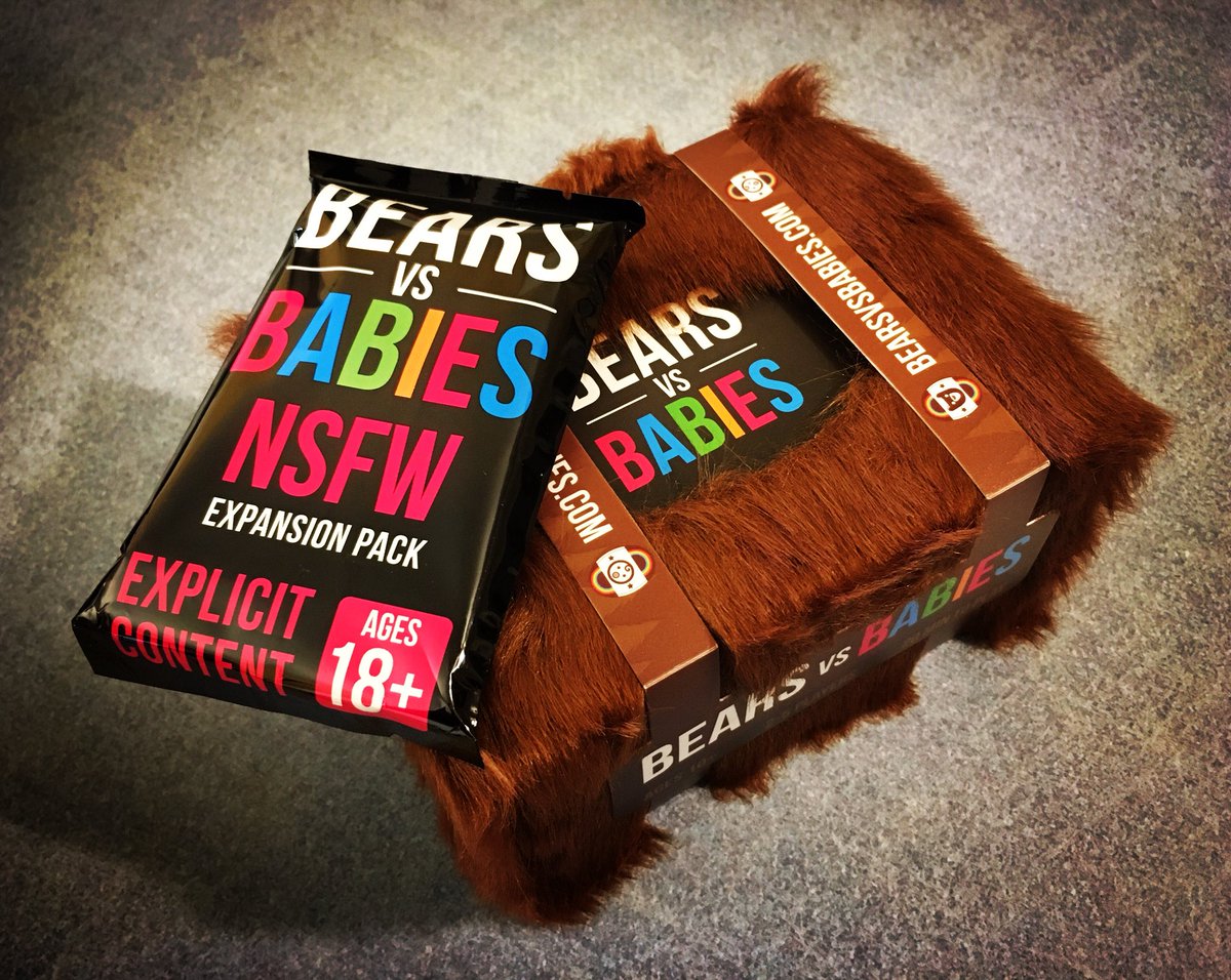 SoySalsaPicante's tweet photo. This should hopefully prove fun for downtime during our trip. 😆
#TheOatmeal #BearsVsBabies https://t.co/98NJH3gR4X