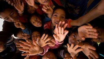 CBITColomine's tweet photo. .@CBITColomine 💻19 de noviembre Día mundial para la prevención del abuso contra los #niños 🛰️ https://t.co/7LvwXKhMcG https://t.co/TQg6RG4oeQ