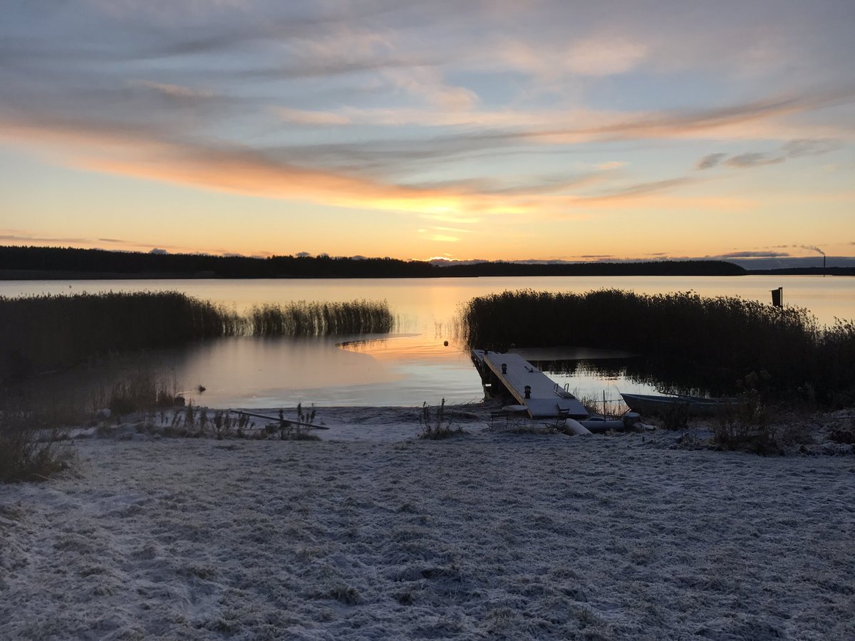 dickaxelsson's tweet photo. Söndag i Skattkär! https://t.co/Ng4rKBjXAY