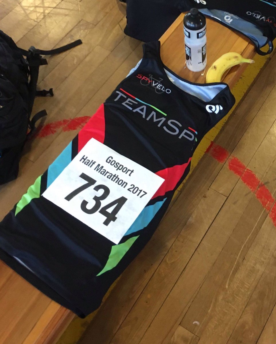 sub 1:30's all round today for TeamSpy in the Hampshire Road League as they raced at Gosport Half Marathon, perfect conditions also lead to PB runs for 2 team members, Jack Grundy-1:16 (22nd), Gary Kurth-1:22 PB (87th), Dave Hunt-1:26 PB (147th)