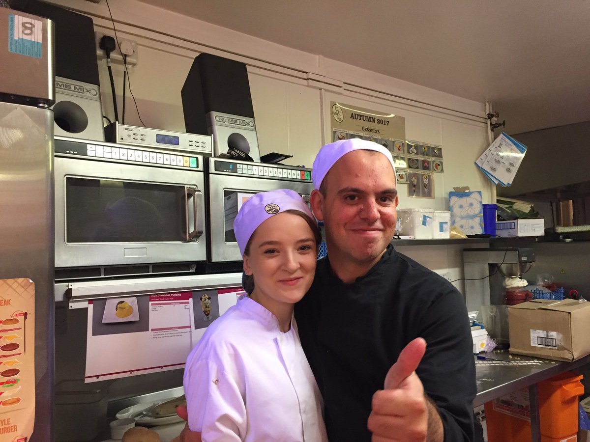 🎄 Smashing Christmas cook off 👨‍🍳 <a href="/ashbridgeinn/">The Ashbridge Inn</a> <a href="/dw1lson/">Damian Wilson</a> <a href="/StaplesClaire/">claire staples</a> <a href="/WeAreSUGM/">WeAreSUGM</a>