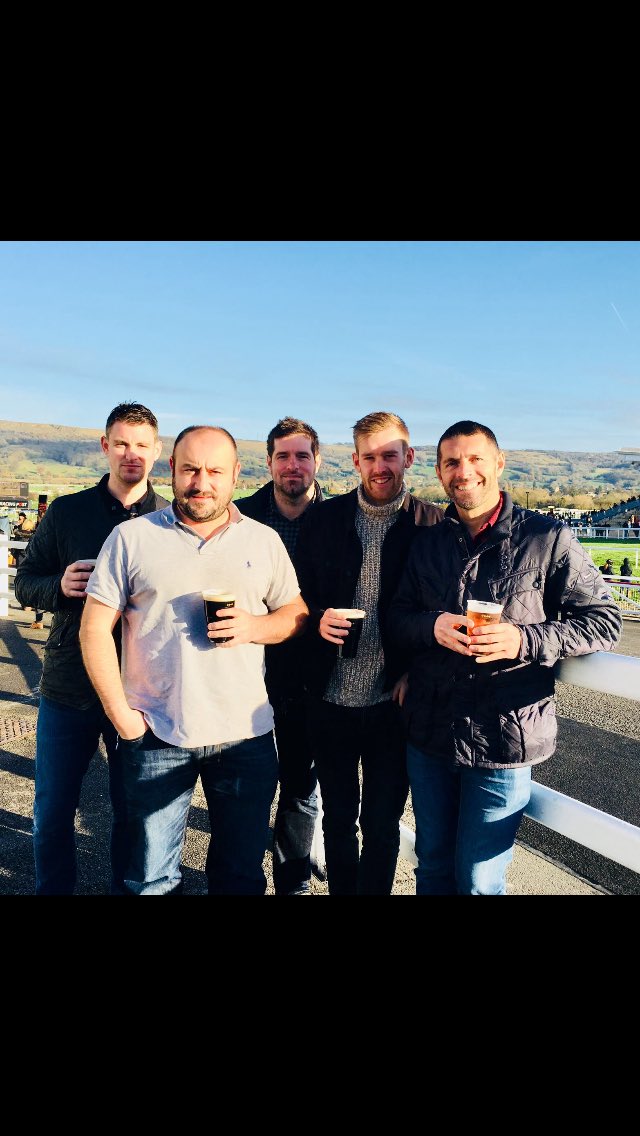 #Chelfie