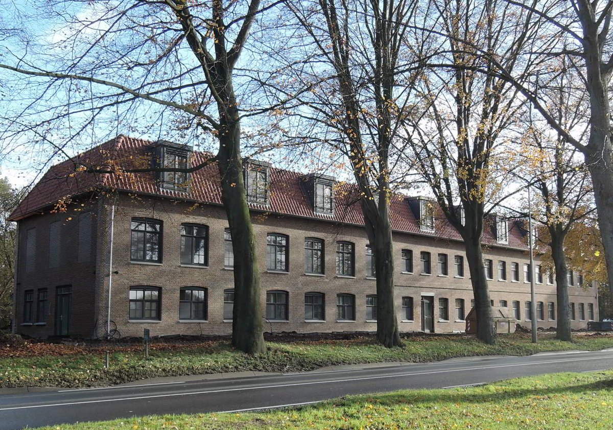 HerenVanBorculo's tweet photo. Rondje #N18, oude en nieuwe #Twenteroute door de Eimersweg in #Hupsel, vangrails in de N18 op de Hupselse Es Γ©n de prachtig herstelde #Kastanjefabriek aan de Haaksbergseweg in #Eibergen. https://t.co/Cqm29zf9wR