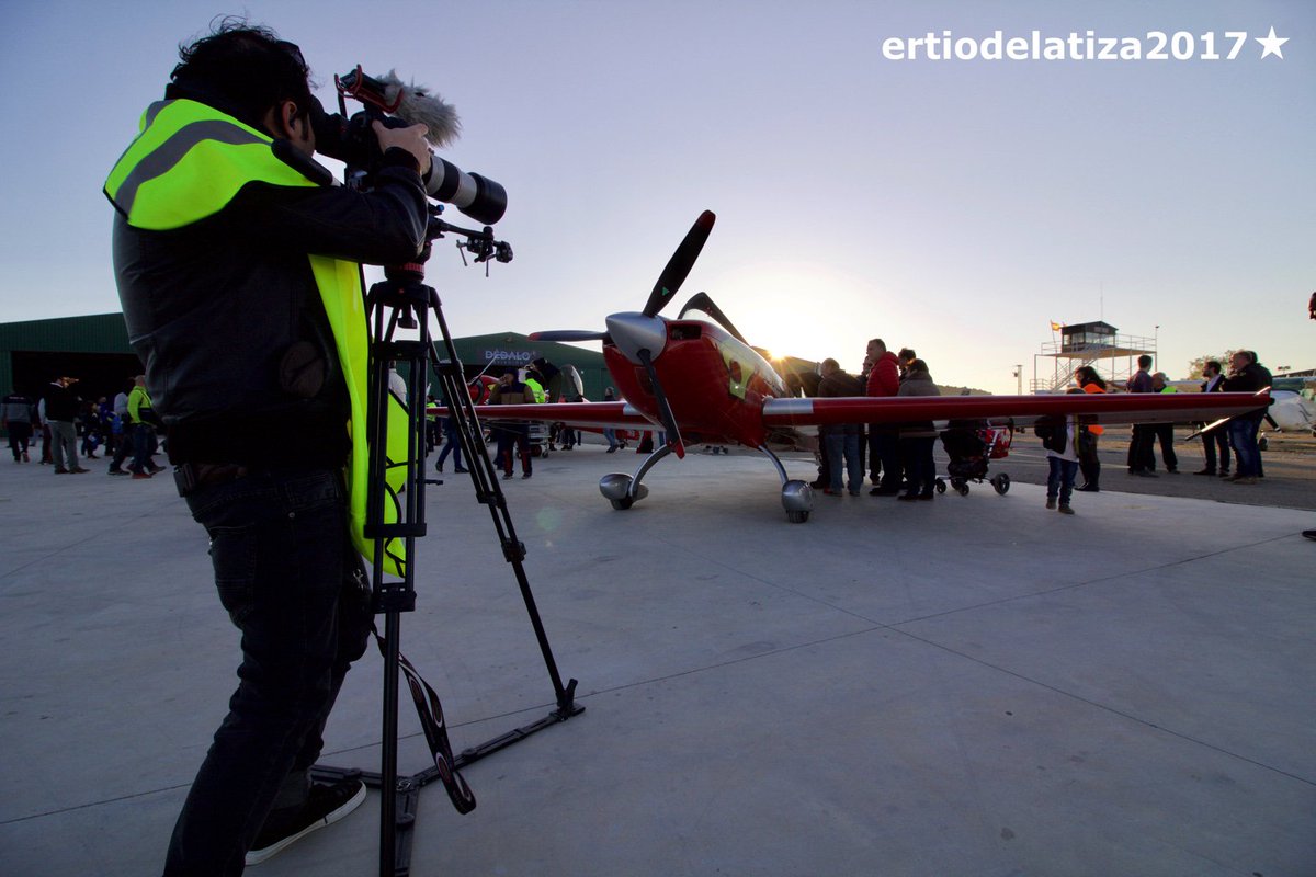 ertiodelatiza's tweet photo. Seguimiento mediático del #CEVA2017 El #Rebollar #Requena https://t.co/M9KJ44TgtS