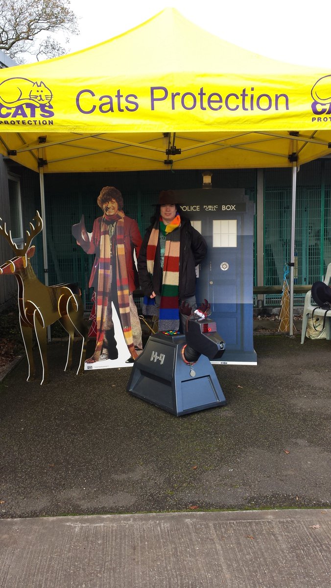 At the @CP_Derby_AC xmas cracker with <a href="/cam_k9/">K9 Cam</a> and @Agrajar_SC ☺