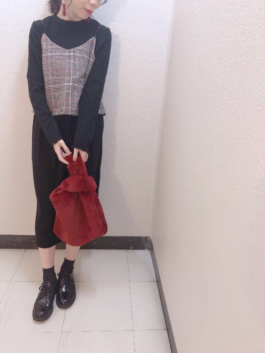 Natural Couture 心斎橋 Ar Twitter Blog 冬にマストなニットワンピ 今年はビスチェと重ね着するのがオススメです Naturalcouture ナチュラルクチュール ニットワンピ ビスチェ 冬コーデ T Co D86mxffwby T Co 2cxvt32jeh