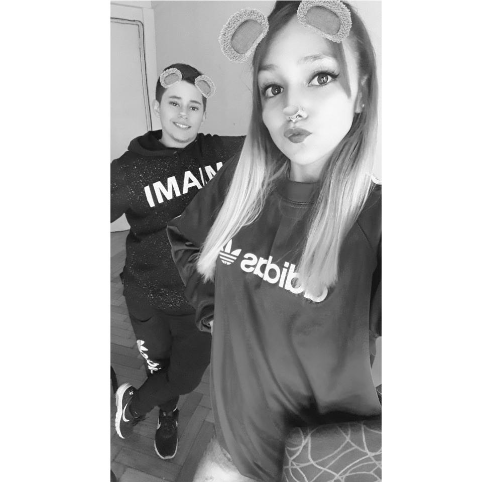 LudmiLaAbril4's tweet photo. 15 meses con vos♡ seguimos creciendo a la par y lo quiero seguir haciendo por lo que me reste de vida. Te amo gordo papa💕•Por una vida juntos💑• #19DeCadaMes
-Y si vos me preguntas hoy qué carajo es el amor, yo te contesto "miralos a ellos dos".👫🏼 https://t.co/PuvPsgAcHE