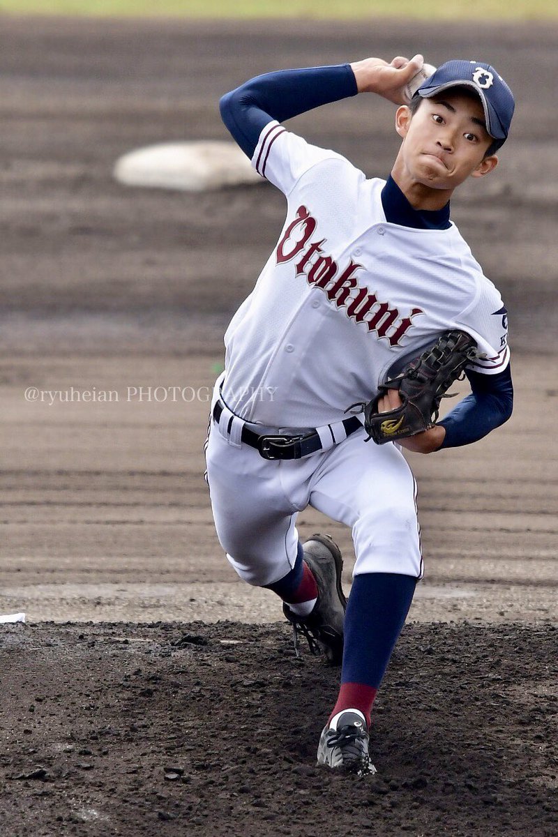 龍平 17秋季近畿大会4強 乙訓 川畑大地投手 撮影 16 10 わかさスタジアム