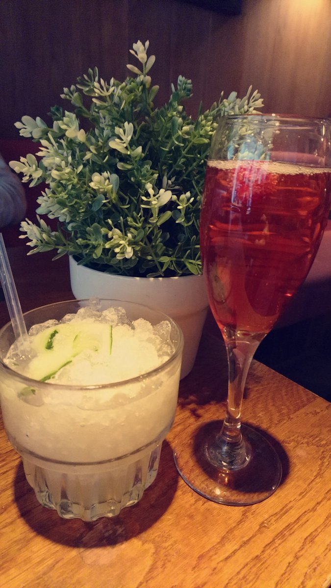 kj_snr's tweet image. Cocktails followed by a fast walk back to the station! #BackToDurham #KJOnTour