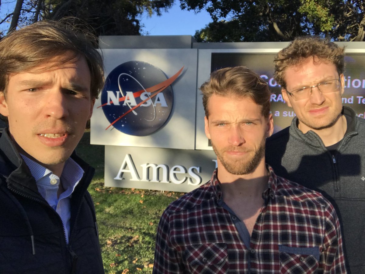 akson_ch's tweet photo. #NASA's #AMES #Research Center - #Aerosciences #California #Campus #Computing #Development #EPFL #MountainView #Pleiades #Rocket #Rover #Spacial #Supercomputer @NASA_NAS @NASA https://t.co/P7UYbOWwro https://t.co/dSN7Sh1VOh