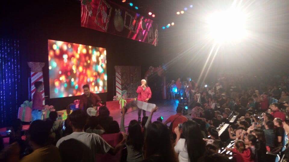 toponeprojects_'s tweet photo. The Crowd was Great! 
Music Museum "Grand Fans Day"
11.17.17 Friday!! 
@toponeproject https://t.co/AhWOZTWNMZ