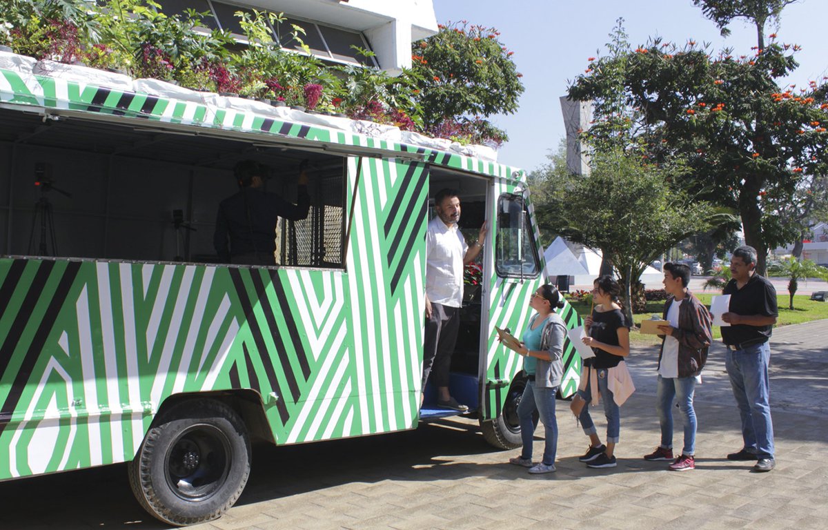yletechipia's tweet photo. Hoy los esperamos en #BusRoots en la @via_recreactiva junto al Centro de Estatal de Fomento a la Lectura, CFEL.  #ArtesAudiovisuales https://t.co/uTSjKeCL8w