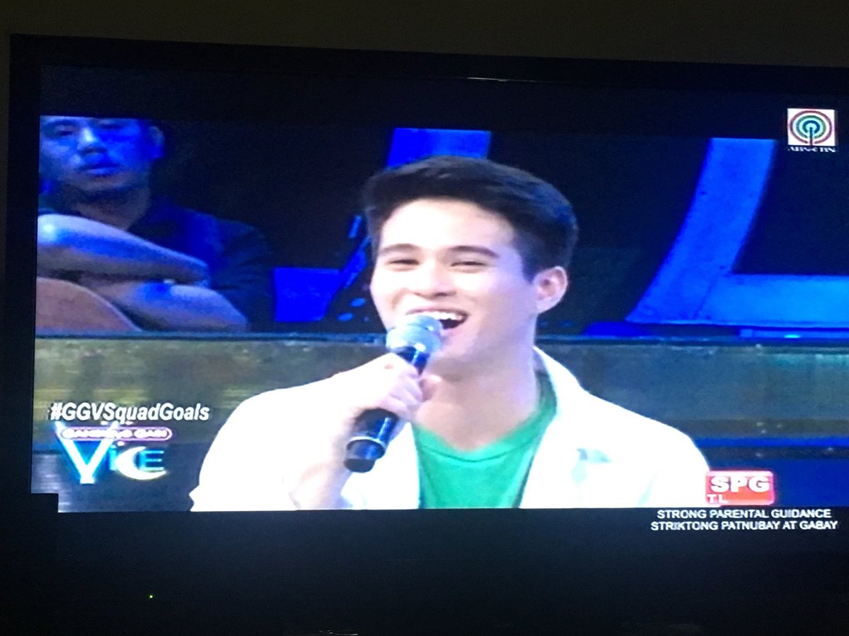 AnonuevoPrinces's tweet photo. Franco😭#gowiththflow #janicaNam https://t.co/aJ0sk2wV0P