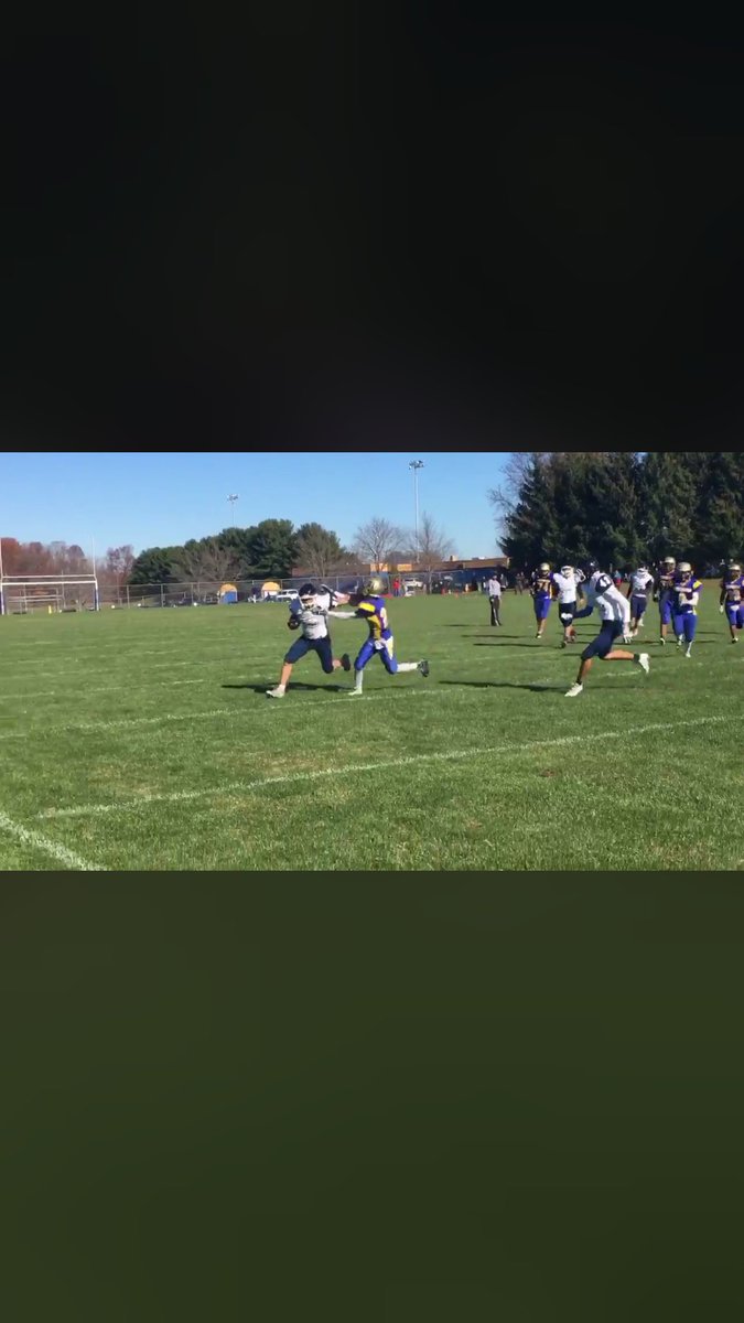 WeAreTheLOS's tweet photo. On this day 1 year ago... Bill Hussan recorded 0 yards, 0 receptions and was ejected. This led to a 16-0 win by Wethersfield over Newington. https://t.co/DGWYeYVHYV