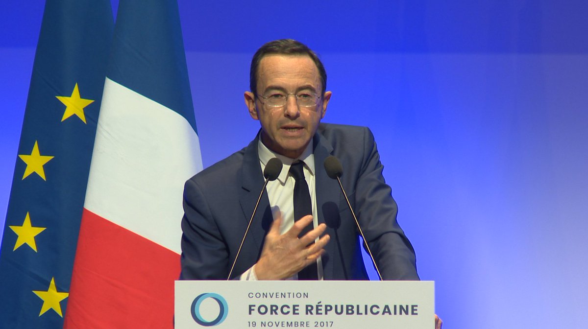 ForceRep_fr's tweet image. .@BrunoRetailleau : "Et de l’autre côté, nous avons les faux modernes. Au-delà de quelques évolutions, je ne vois pas de révolution. Où est la révolution #Macron ? Où est le nouveau monde qu’on nous avait vendu ?" #ConventionFR