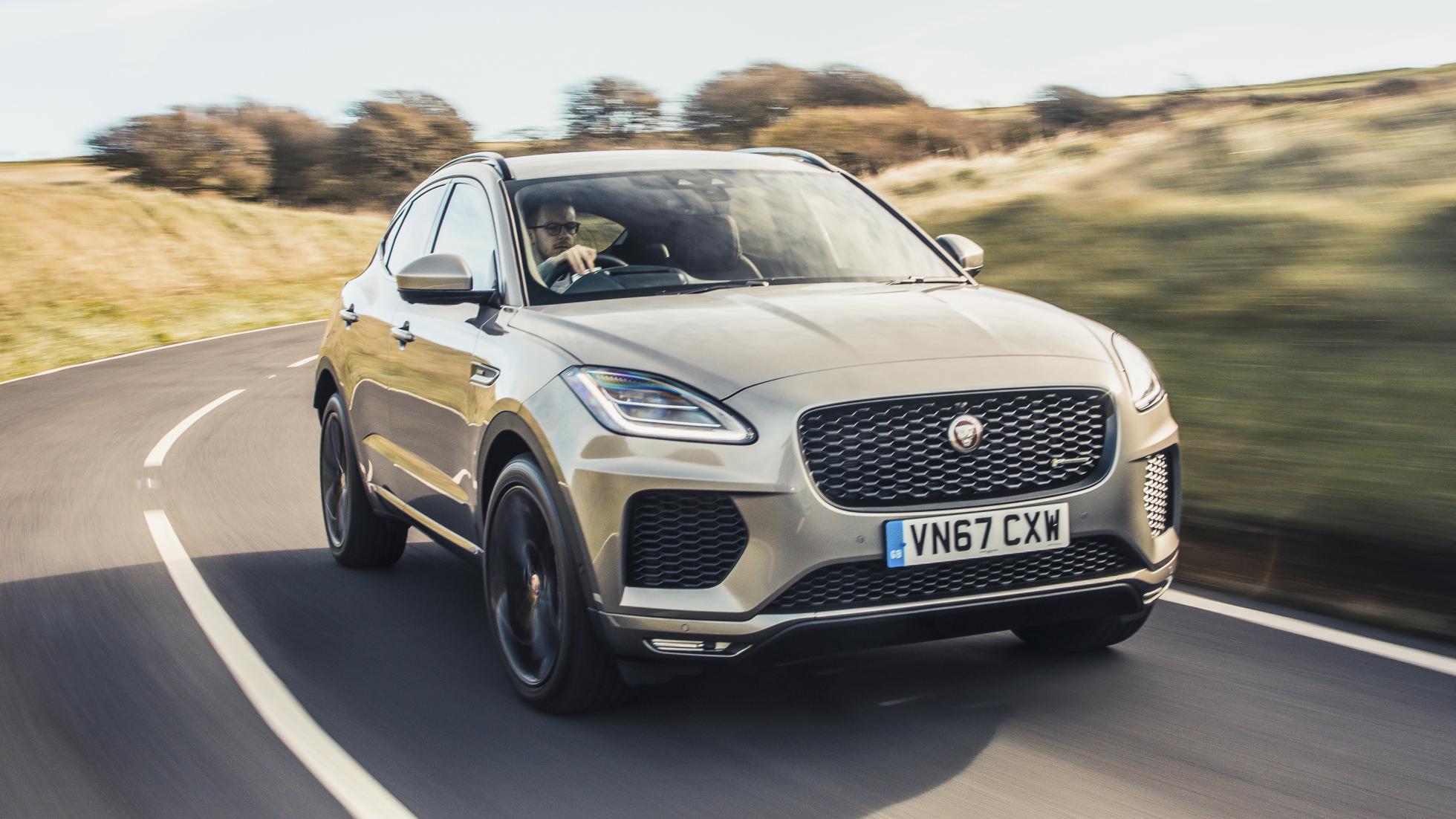 Top Gear on "Jaguar's little aims to storm a set with looks inside and out, and an engaging drive. The Top Gear review: new Jaguar E-Pace &gt;&gt; https://t.co/79w9YMYkqQ