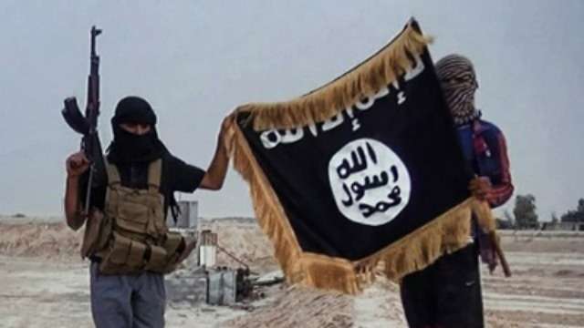 IndiaAgainstIS's tweet photo. Wake up #India, Get united against #ISIS !
#ISIS’ first attack in India? 
Islamic State claims responsibility for attack in Kashmir’s Zakura area of Srinagar on November 17 in which police sub-inspector was killed and an SPO was injured.
https://t.co/IGOAf1UnXi … https://t.co/g0E4CILORD