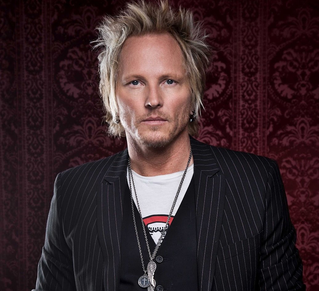 Happy birthday to former drummer, Matt Sorum! 