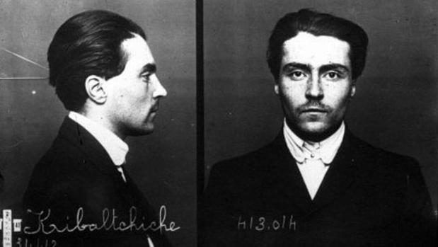 📂Un dia com avui fa 70, Víctor Lvóvich Kibálchich -Victor Serge- moria a Mèxic DF. Company anarcosindicalista, posteriorment bolxevic i membre de l'Oposició d'Esquerres en la lluita contra l'estalinisme. #FelizDomingo